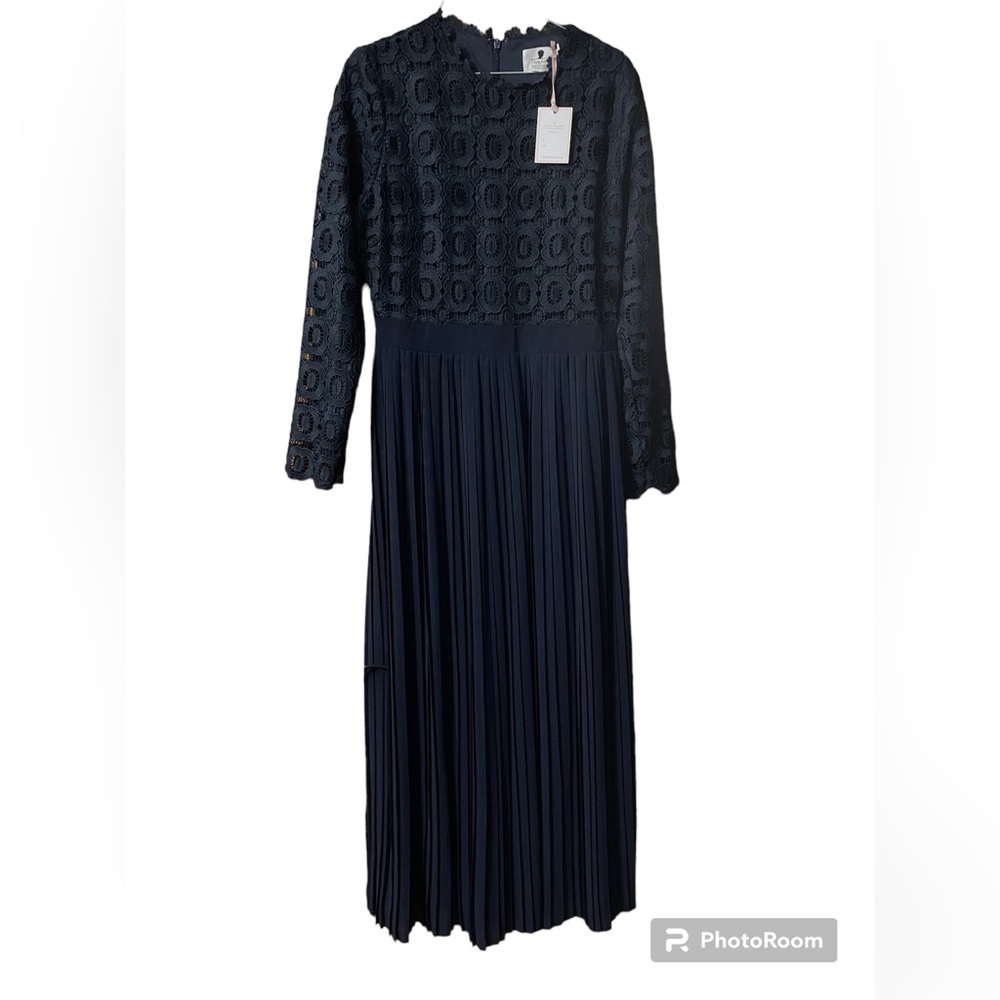 Dainty Jewels STROLL AT THE MANOR
DRESS (NAVY) Long Dress